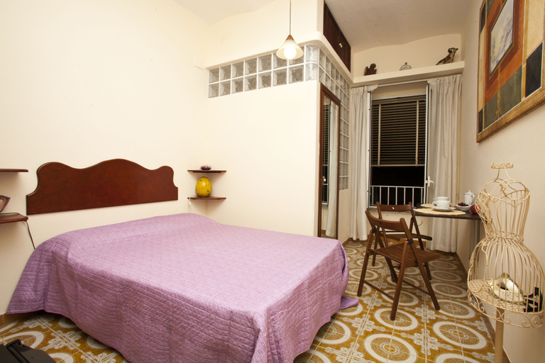 Bedroom 3, Il Leoncino, Rome