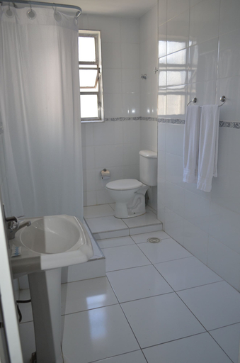 Bathroom 4, Hotel Lux, São Paulo