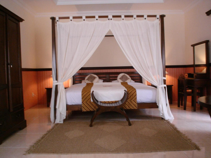 Bedroom 2, Swaloh Hill Resort, Tulungagung