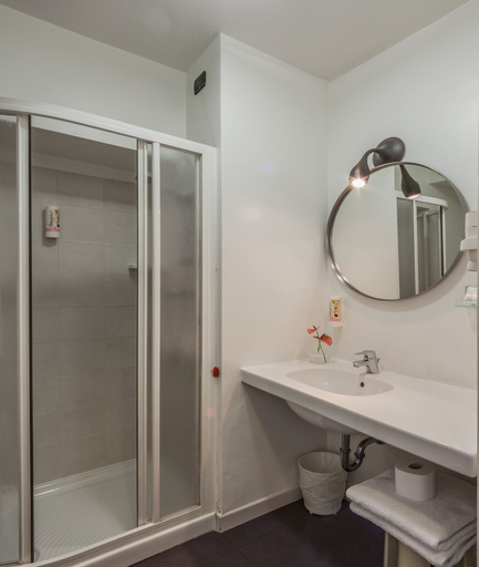 Bathroom 5, Hotel Gattopardo, Verona