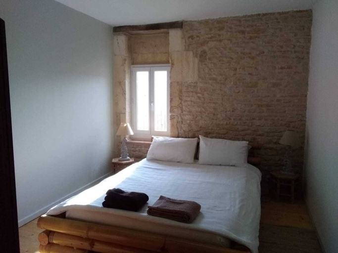 Bedroom 2, Chambres des Lunes, Charente-Maritime