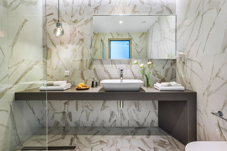 Bathroom 5, Ammon Zeus Luxury Beach Hotel, Central Macedonia