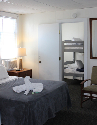 Bedroom 3, Blue Water Inn, Cape May