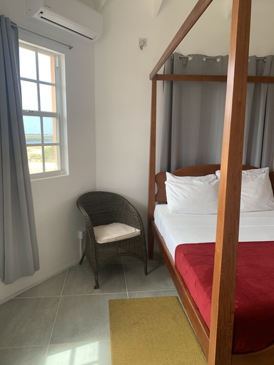 Bedroom 4, La Heliconia
