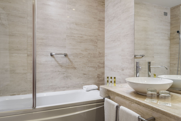Bathroom 4, Eurostars Roma Aeterna, Roma