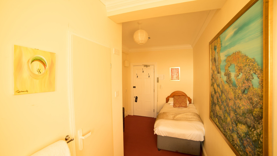 Bedroom 4, Camelot Castle Hotel, Cornwall