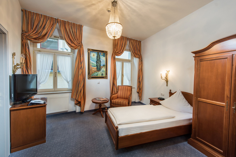 Bedroom 4, Hotel Goldener Löwe, Meißen