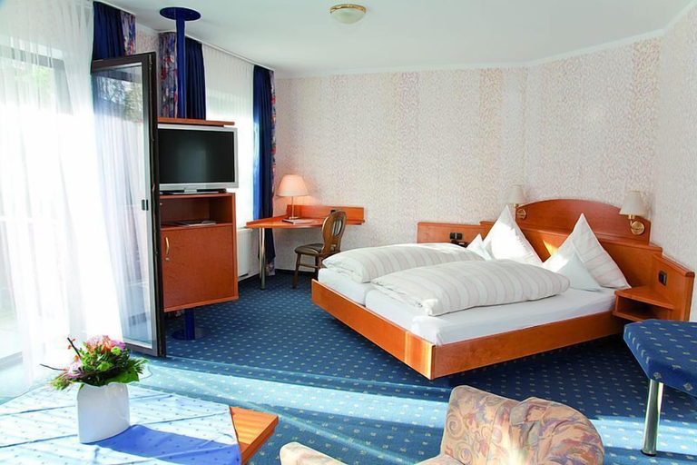 Bedroom 2, Landkomfort Hotel Elsenmann, Waldeck-Frankenberg