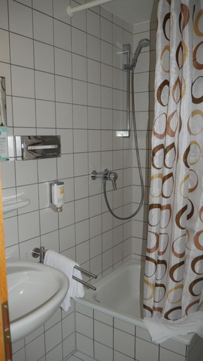 Bathroom 4, Komfort Hotel Ludwigsburg, Ludwigsburg