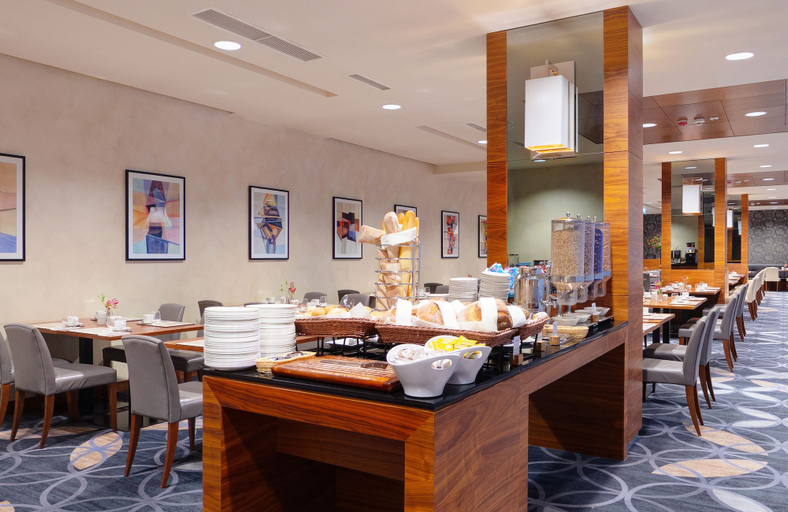 Food & Drinks 5, DoubleTree by Hilton Krakow Hotel & Convention Center, Kraków City