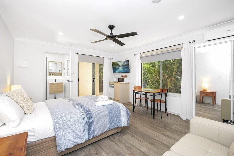 Bedroom 3, Tiarri Terrigal, Gosford - East