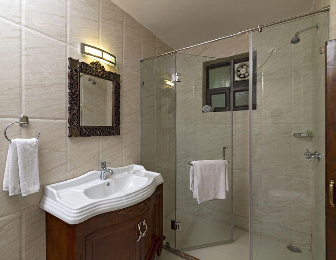 Bathroom 5, Dera Rawatsar - Heritage Hotel, Jaipur