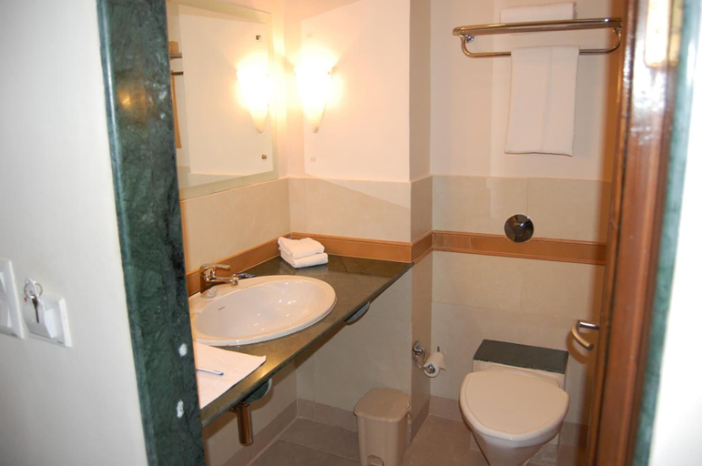 Bathroom 3, Martin's Comfort, South Goa