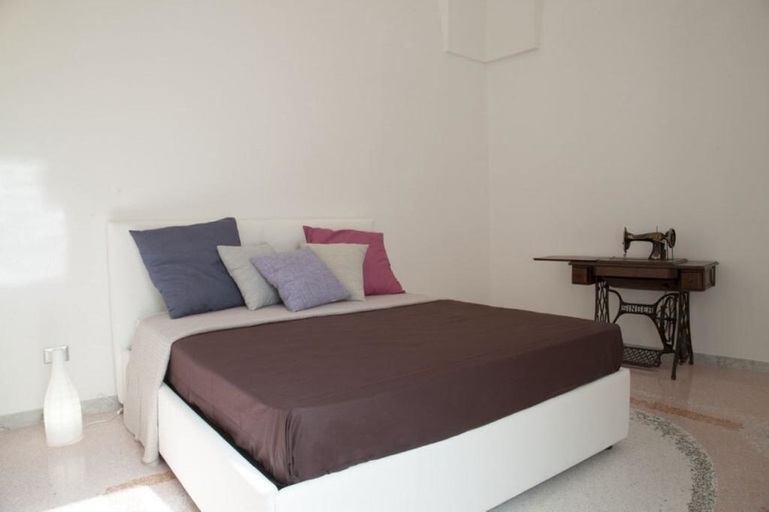 Bedroom 2, Riz Salento Guest House, Lecce
