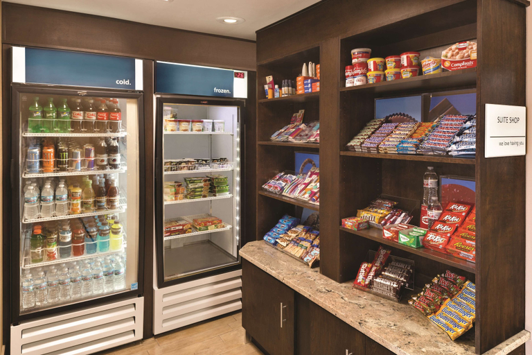 Food & Drinks 5, Hampton Inn Cincinnati/Kings Island, Warren