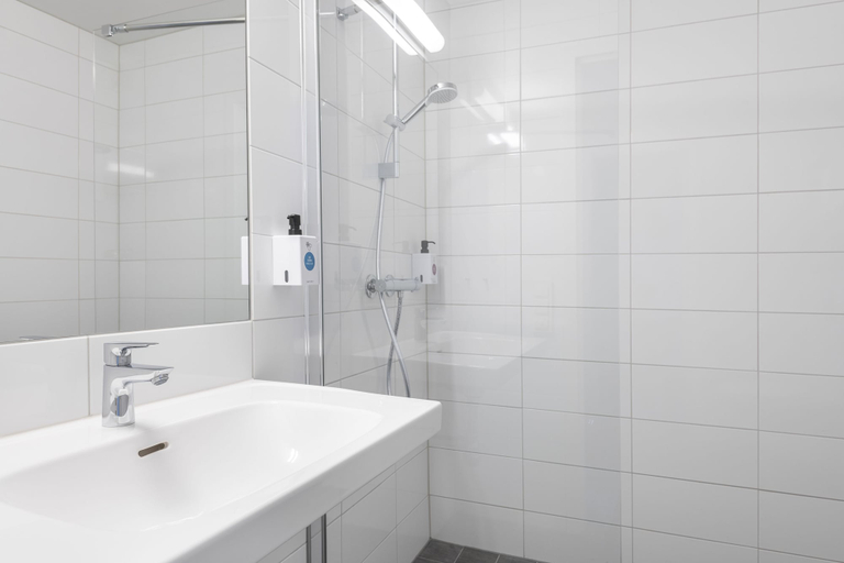 Bathroom 4, Quality Hotel Prisma, Skövde