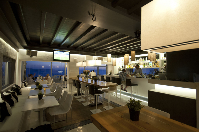Food & Drinks 5, Mykonos View, South Aegean
