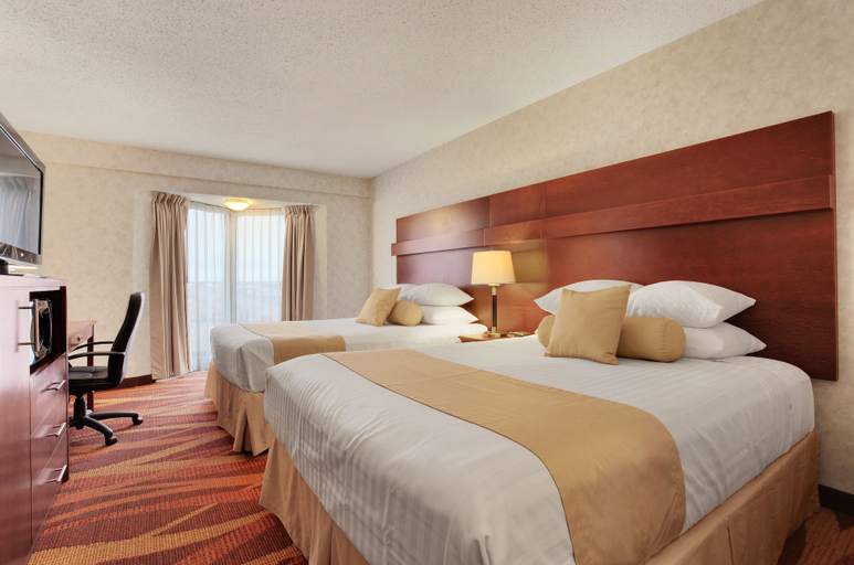 Bedroom 3, Travelodge by Wyndham Lloydminster, Division No. 10