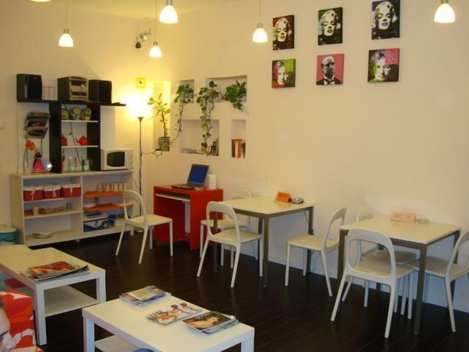 Food & Drinks 4, Hostal Pizarro, Madrid