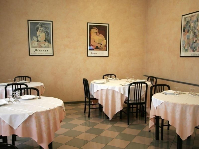 Food & Drinks 5, Hotel Fina, Terni