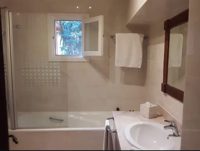 Bathroom 4, Domaine de la Roseraie Resort, Al Haouz