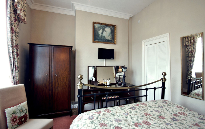 Bedroom 2, The Farthings Guest House, York
