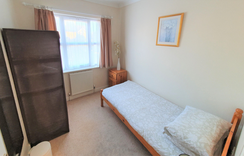 Bedroom 2, 2-bedroom House Near Town With Superfast Wi-fi, Kent