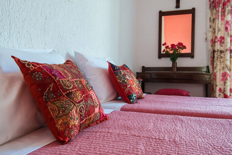 Bedroom 4, Malia Holidays Hotel, Crete