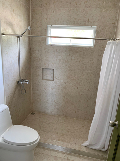 Bathroom 5, Cebu R Resort Tabuelan, Tabuelan