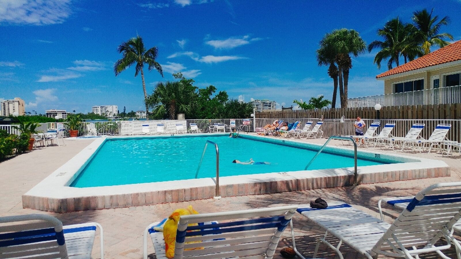 Sport & Beauty 5, Lovers Key Beach Club by Check In Vacation Rentals, Lee