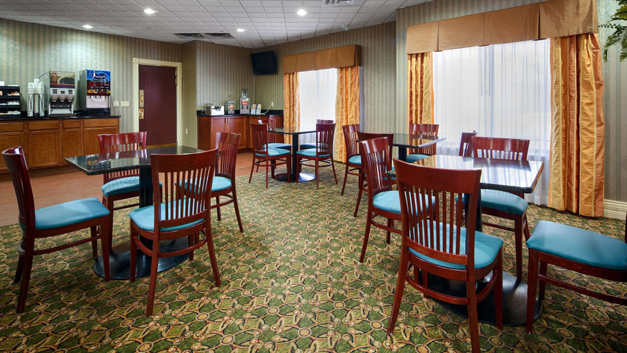 Food & Drinks 5, Best Western Plus Kalamazoo Suites, Kalamazoo