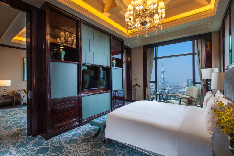Bedroom 3, Hilton Changzhou, Changzhou