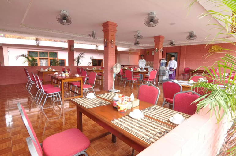 Food & Drinks 5, Shwe Nadi Guest House, Myingyan