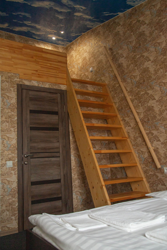 Bedroom 2, Eagle House Inn, Vladivostok gorsovet