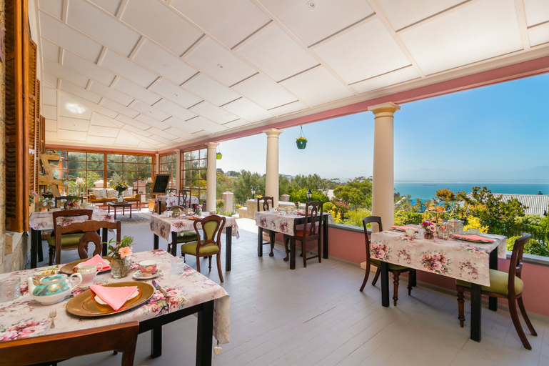 Food & Drinks 5, Bettys Boutique Hotel, Eden