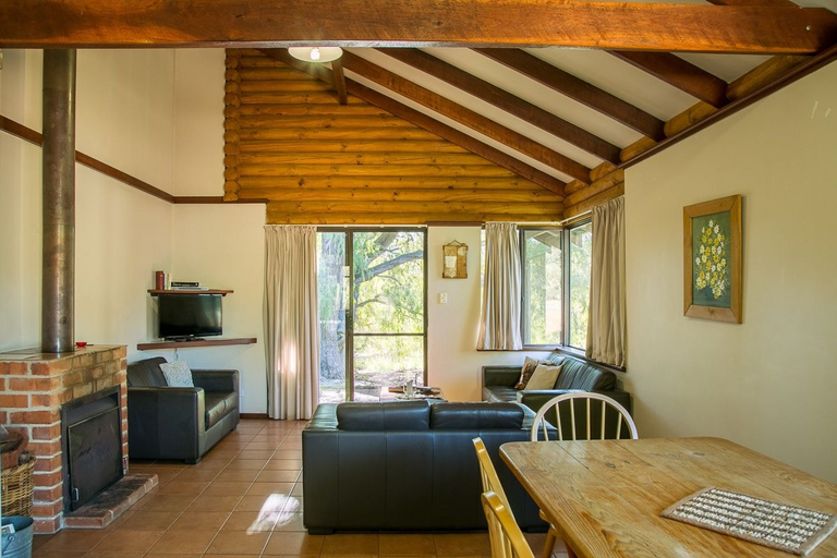 Others 5, Wyadup Brook Cottages, Busselton