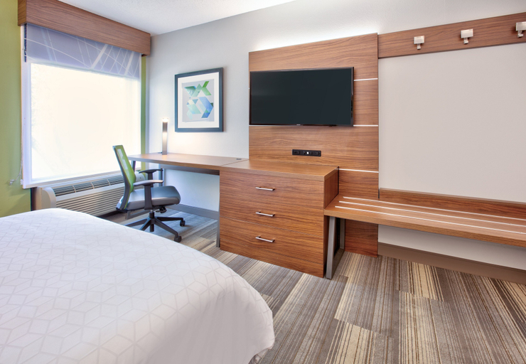 Bedroom 3, Holiday Inn Express HOPE by IHG, Hempstead