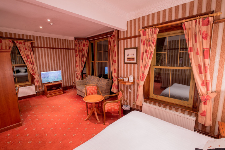 Bedroom 3, Harefield Manor, London