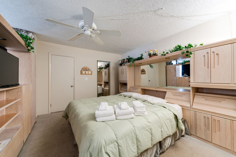 Bedroom 3, Bonita Beach & Tennis 2706, Lee