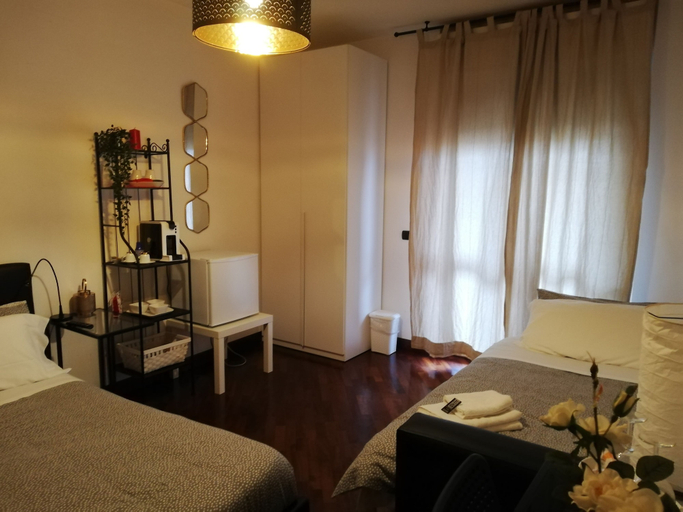 Bedroom 4, Leonardo Rome Holidays, Rome