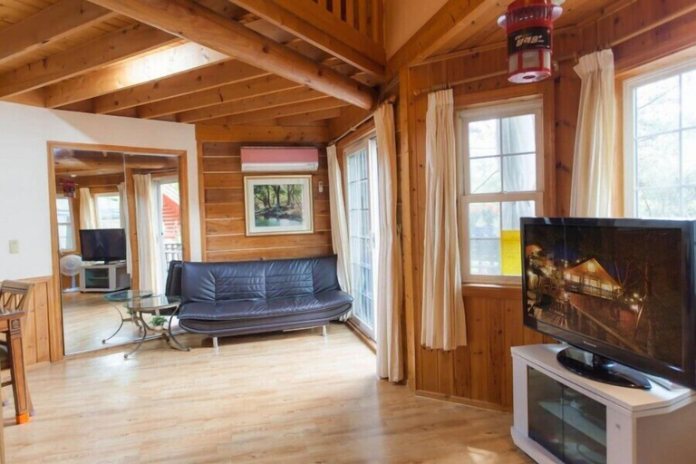 Others 5, Cabin Town Pension, Hoengseong