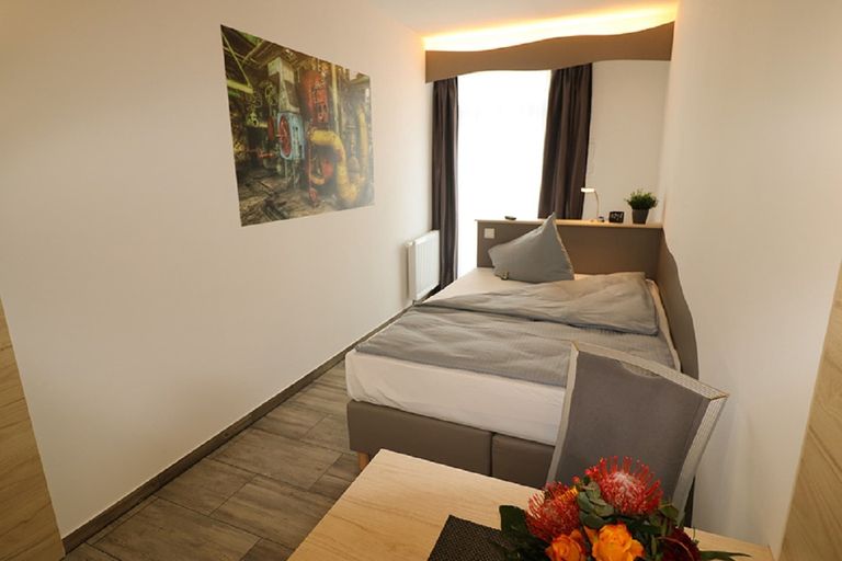 Bedroom 4, Petul Apart Hotel An'ne 40, Bochum