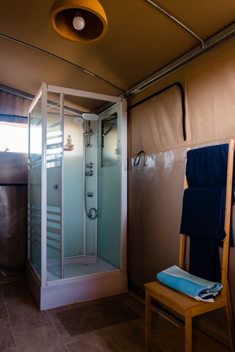 Bathroom, Camping Elizabeth, Crete