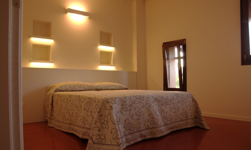 Bedroom 2, Principessa Pio, Ferrara