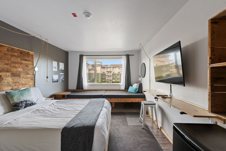 Bedroom 3, Adrift Hotel, Pacific
