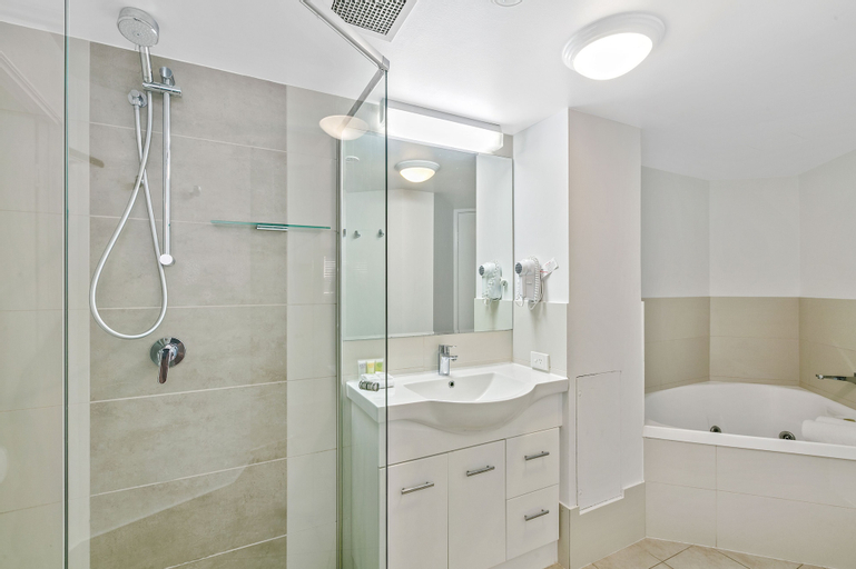 Bedroom 4, Caribbean Resort, Maroochy - Mooloolaba