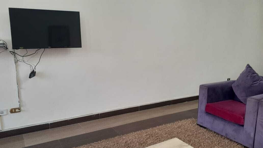 Others 5, 1F Abbas Al Assar, Al-Muntazah