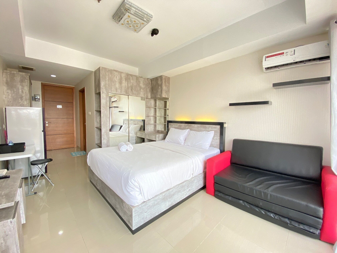 Bedroom 3, Bright Studio Room at Beverly Dago Apartment, Bandung