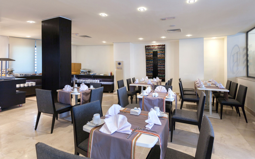 Food & Drinks 4, Business Hotel Tunis
