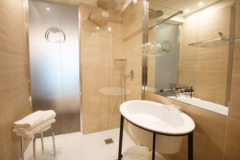 Bathroom 5, Olivi Hotel & Natural Spa, Brescia